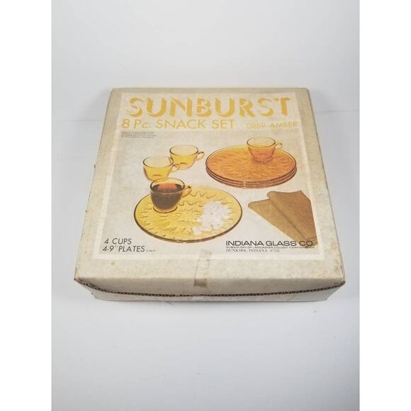 Vintage Amber Sunburst Snack Set, 4 Tea  Cups, & Luncheon Plates, Box - Picture 2 of 4